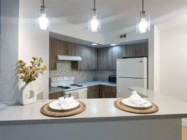 Main picture of Isles At Lago Mar