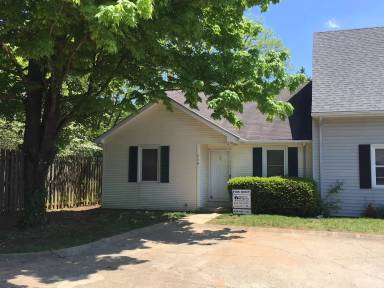 Main picture of 1151 Horsemans Ln