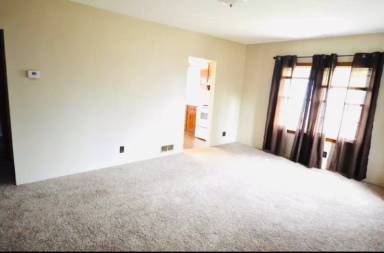 Main picture of 916 S 16th St