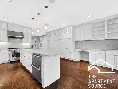 Main picture of 1434 W Altgeld St