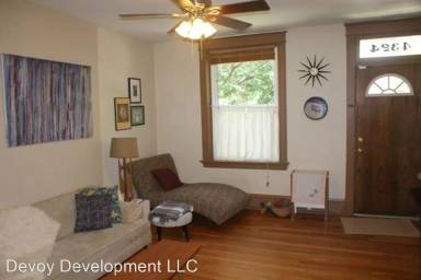 Main picture of 4322A Hartford St