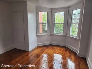 Main picture of 315 W 23rd St
