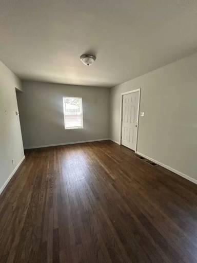 Main picture of 127 Marshall St