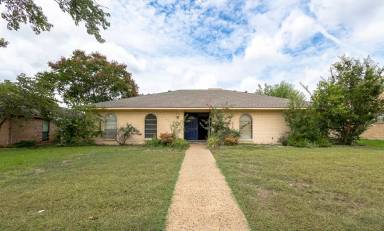 Main picture of 1903 Tulane Dr