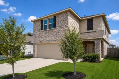 Main picture of 5602 Daniel Way