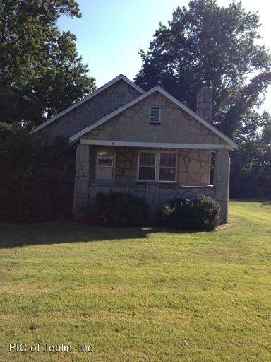 Main picture of 2608 E 32nd St