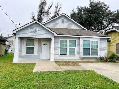 Main picture of 4650 Highland Ave