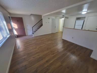 Main picture of 401 Allouette Way