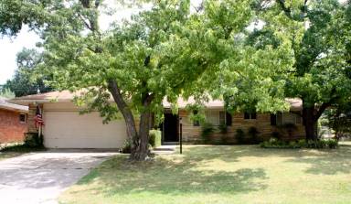 Main picture of 3545 S Winston Ave