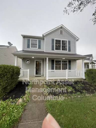 Main picture of 3744 Revolutionary Dr