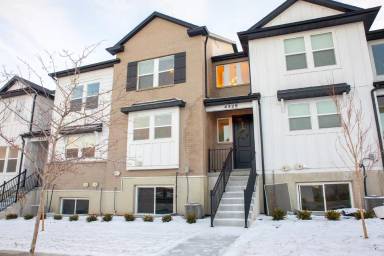 Main picture of 4329 W Defender Dr