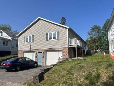 Main picture of 453 Twelfth St