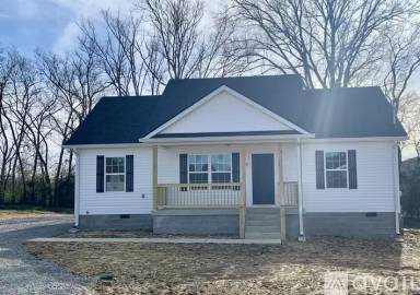 Main picture of 715 Caroline Ct