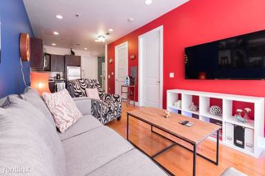 Main picture of 646 Montgomery St
