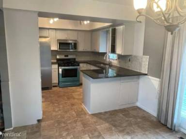 Main picture of 4733 Winnetka Ave N