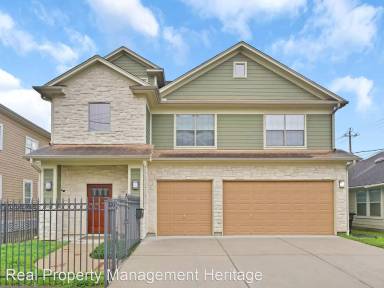 Main picture of 1111 Andrews St