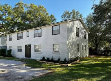 Main picture of 8352 Homeport Ct