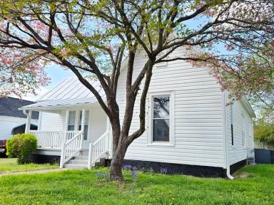 Main picture of 511 S Flanner St