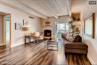 Main picture of 1365 Columbine St