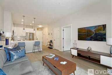 Main picture of 101 E 23rd St