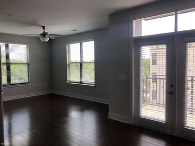 Main picture of 300 Seven Springs Way