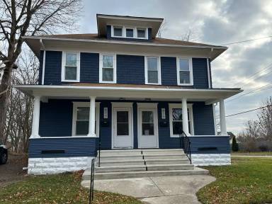 Main picture of 613 S Mechanic St