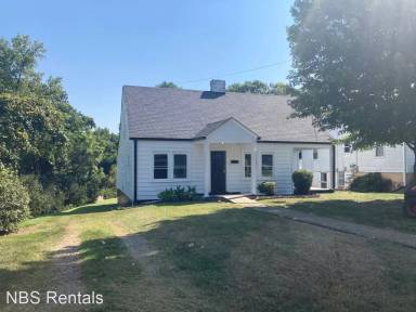Main picture of 178 Northwest Blvd