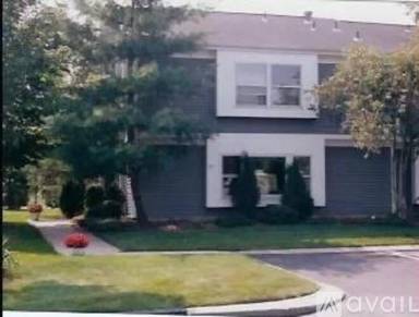 Main picture of 83 La Rue Ln