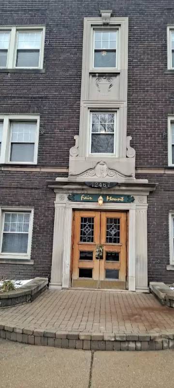 Main picture of 12467-12469 Cedar Rd