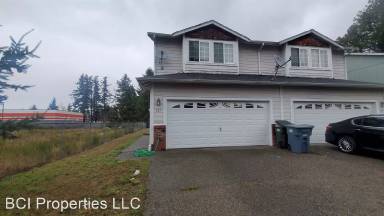 Main picture of 104 174th St S