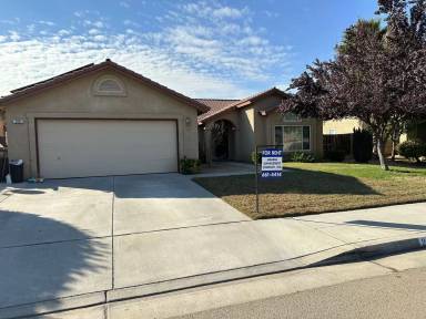 Main picture of 208 S Double Tree Way