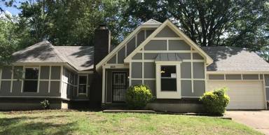 Main picture of 6611 Crystal Hill Dr