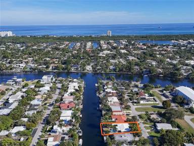 Main picture of 2031 NE 14th Ct