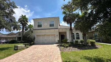 Main picture of 95023 Poplar Way