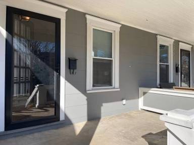 Main picture of 234 Olentangy St