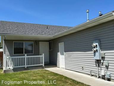 Main picture of 1226 NW Nina Ct
