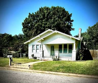 Main picture of 215 S 29th St