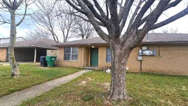 Main picture of 1000 Mulkey Ln