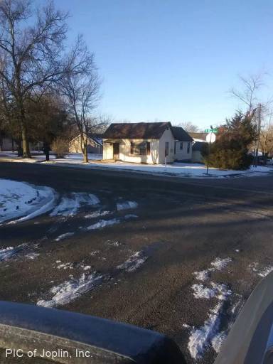 Main picture of 1202 Rex Ave
