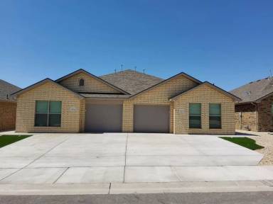 Main picture of 2117 N Avenue K