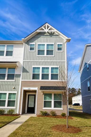 Main picture of Brand New End-Unit Townhome | 3 BR/3.5BA | 1-Car Garage | Near Downtown Mooresville