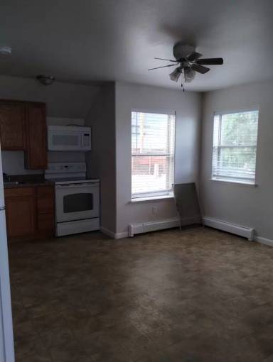 Main picture of 208 N B St