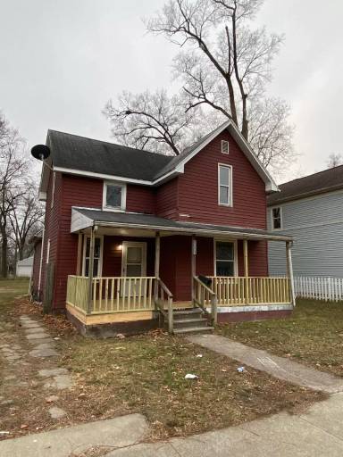 Main picture of 809 W Garfield Ave