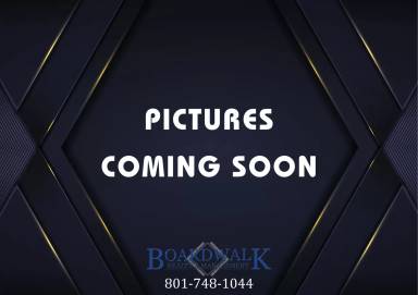 Main picture of 3129 S Broadway St