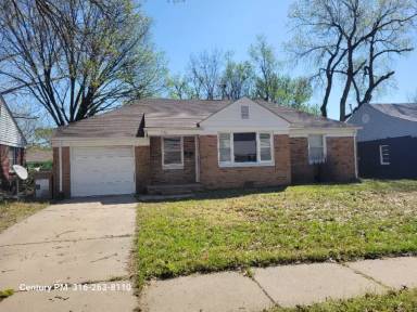 Main picture of 1562 N Pershing St
