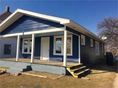 Main picture of 797 Maple St