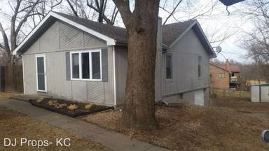 Main picture of 1304 NE 88th St