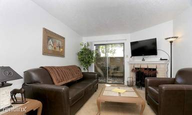 Main picture of Canyon Oaks