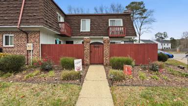 Main picture of 1600 Ocean Lakes Ct