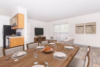 Main picture of Lincoln Place Apartments